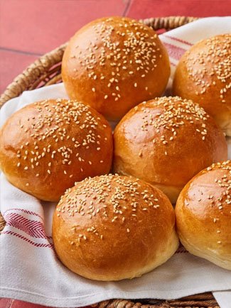 BRIOCHE BUN SESAME 